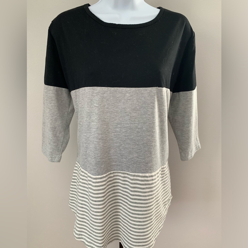 Hount Colorblock Tee